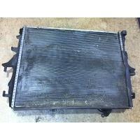 Радиатор охлаждения двигателя Audi Q7 2006-2009 2007 7L0121253A