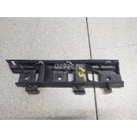 Направляющая переднего бампера правая VAG Passat [B6] (2005 - 2010) 3C0807184