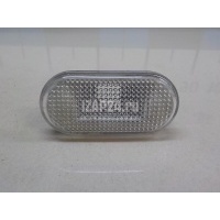 Повторитель на крыло белый Nissan 350Z (Z33) (2003 - 2009) 26160AX001