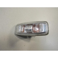 Повторитель на крыло Nissan Murano (Z50) (2004 - 2008) 261609Y000