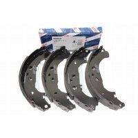 bosch тормозные колодки fiat doblo opel комбо задн.