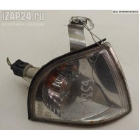Поворотник (указатель поворота) Перед. Правая Skoda Octavia mk1 (A4) 2004 1U0953156D по VIN