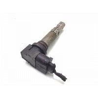 Катушка зажигания Volkswagen Golf 4 2002 036905715A