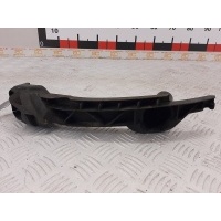 Кронштейн переднего бампера левый Volkswagen Golf 5 (2003-2008) 2007 1K0807889