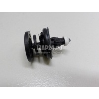 Крепеж (клоп) VAG Caddy III (2004 - 2015) 7L6868243