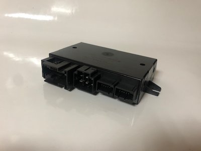 A2139005805 модуль фаркопа прицепа 2139005805 merc е class w213