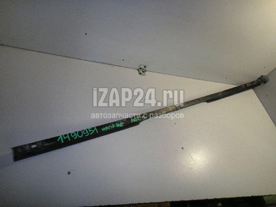 4B9807989 Направляющая заднего бампера VAG A6 [C5] (1997 - 2004)