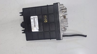 044906024E Блок управления (ЭБУ) Volkswagen Transporter 4 1991-2003 1999