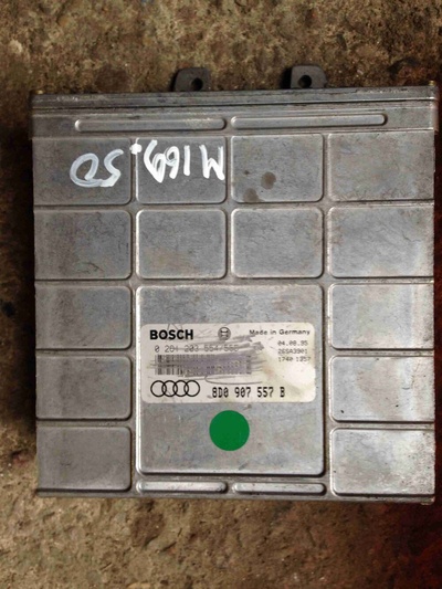 8D0907557B Блок управления двигателем (ДВС) Audi A4 B5 2001