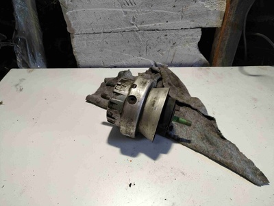 4f0199379k Подушка крепления двигателя Audi A6 2006