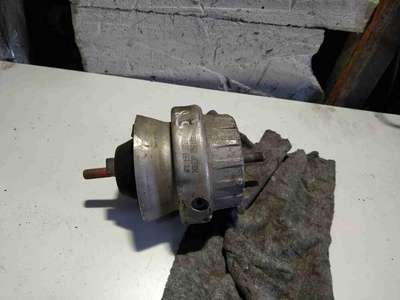 4f0199382 Подушка крепления двигателя Audi A6 C6 2005