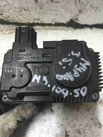 SERA57601 Заслонка дроссельная Nissan Murano 2008