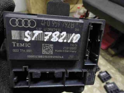 4F0959792B Блок управления двери передней правой Audi A6 C6 2006