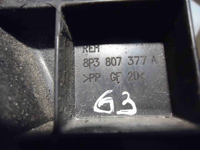 8P3807377A Кронштейн заднего бампера Audi A3 2003