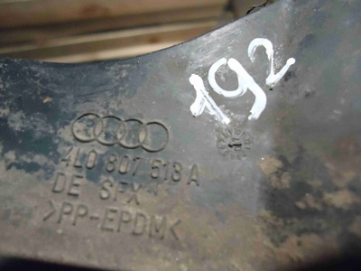 4L0807513A Брызговик Audi Q7 2005