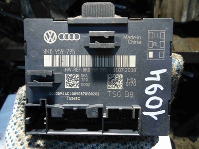 8K0959795 Блок комфорта Audi A4 2012