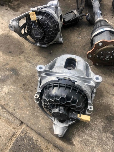 4m0199372b Подушка крепления двигателя Audi Q5 2018