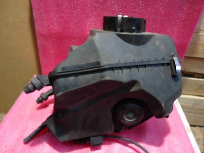 4F0133837H Корпус воздушного фильтра Audi A6 2006