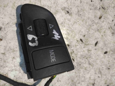 4F0951527C5PR Кнопка (выключатель) Audi A4 2006 4F0951527C(5PR)
