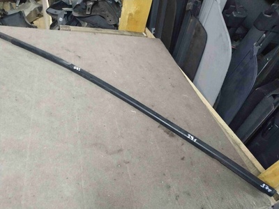2k0837477b Уплотнитель стекла/двери Volkswagen Caddy 2010 , 2k0837478b
