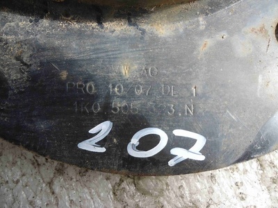 1K0505323N Рычаг задний Volkswagen Passat 2011