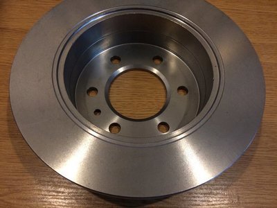 08.9509.14 тормозной диск brembo мерседес , volkswagen задн.