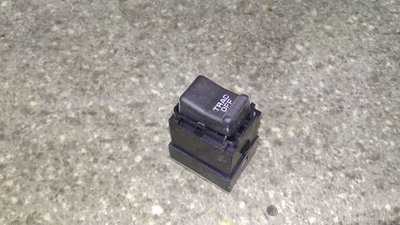 Кнопка TRAC OFF , 04671672AA Chrysler PT cruiser 2005