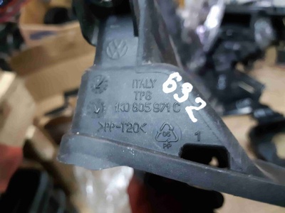 1K0805971C Воздухозаборник Volkswagen Jetta 2006