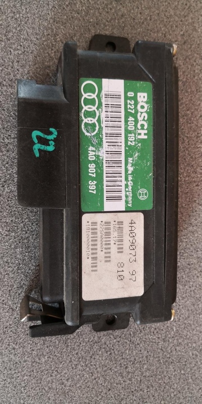 0227400192 Блок управления двигателем Audi 100 1992