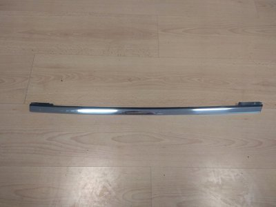 GHP950991F mazda 6 gl , универсал , 16 - планка верхняя дверь правая задняя