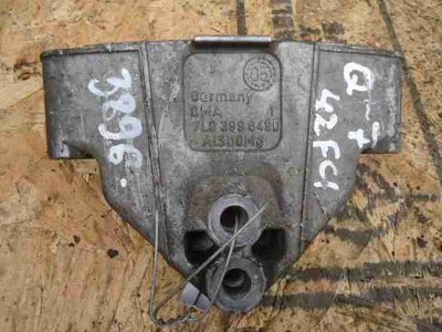 7L0399649D Кронштейн КПП Audi Q7 (4LB) 2005 - 2009 2007 ,