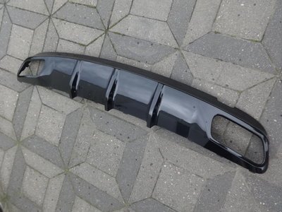 A1568854425 мерседес диффузор carbon gla w156 156