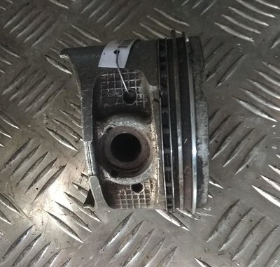 3SFE Поршень Toyota Carina E 1995