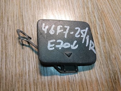 51127158448 заглушка буксировочного крюка заднего бампера правая R BMW X5 (E70) 2008