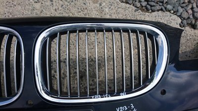 рамка решетки радиатора BMW 7 (F01, F02, F03, F04) 2010
