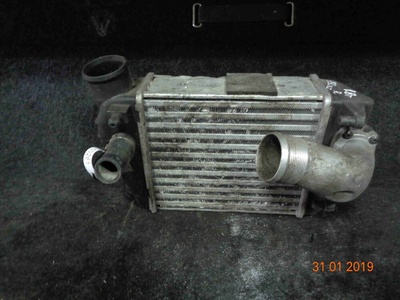 8E0145806F Интеркулер Audi A4B6 (8E 2001-2004) 2003 8E0 145 806 F