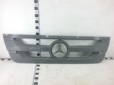A9437514018 решётка радиатора Mercedes Benz Actros
