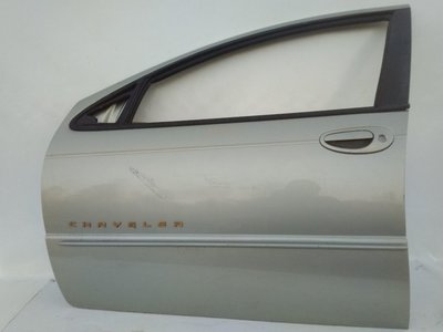 Стекло двери передней левой Chrysler Intrepid 2 поколение (1998-2004) 2002