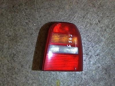 8D9945096D Фонарь (задний) правая Audi A4 (B5) 1994-2000 1999