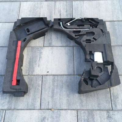 8P0864501D audi a3 рестайлинг 08 - 12 quattro заполнение багажника