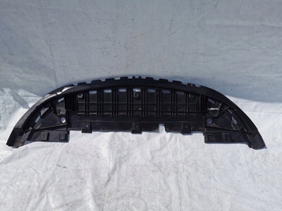 A1188854600 крышка под бампер мерседес cla 118