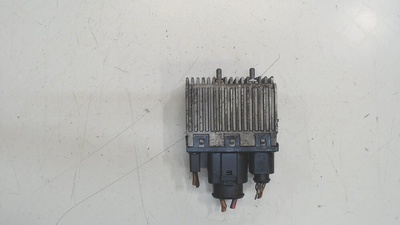 8D0959501 Блок управления (ЭБУ), Вентиляторами Audi A6 (C5) Allroad 2000-2005 2005