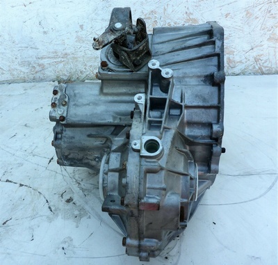 A6382602300 мерседес вито w638 2.2 cdi кпп 711698