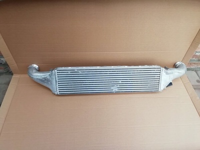 8R0145805A интеркулер audi q5 3.0 tdi
