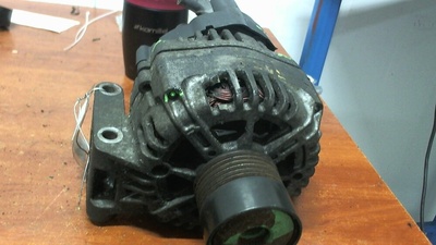 3140085E00 Генератор, Suzuki Swift 2003-2011 2010