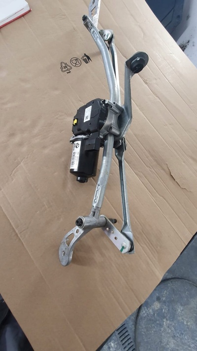 Bmw g11g12 механизм стеклоочистителя w000061594