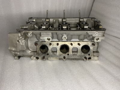 06E103404K головка блока цилиндров правая Audi A8 D4/4H 2010 ,06E103066D,06E103066M,06E103066P,06E103066CX,06E103404M