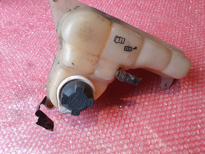 4D0121403D БАЧОК РАСШИРИТЕЛЬНЫЙ Audi A8 D2/4D 2002