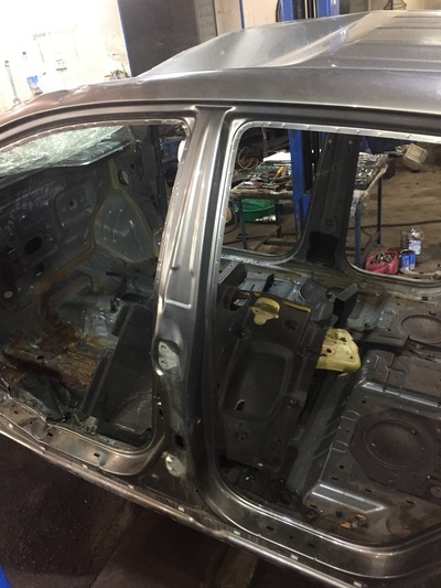5211134F00 Порог с центральной стойкой левый SsangYong Actyon II 2010-