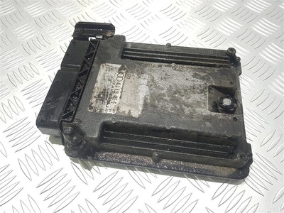 4L1910401G Блок управления двигателем Audi Q7 2010